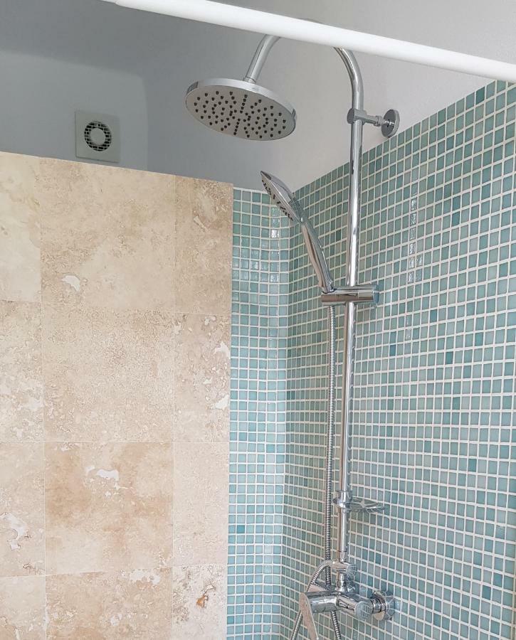 Apartament Old Town Apartament Targoviste Zewnętrze zdjęcie